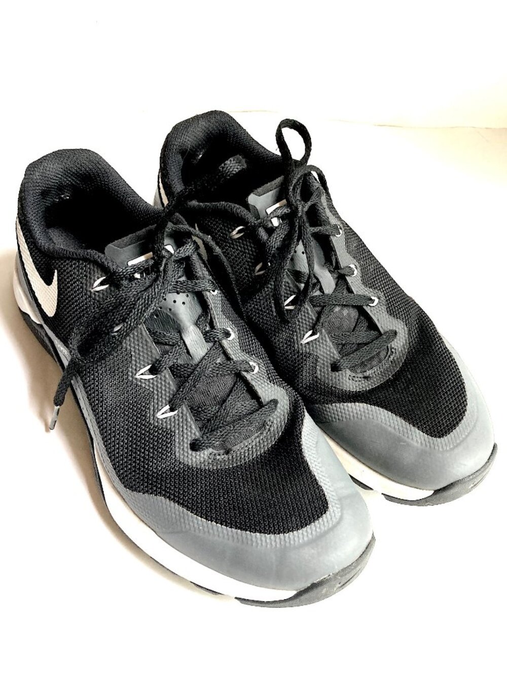 NIKE Flywire Training Wmns Size 8.5